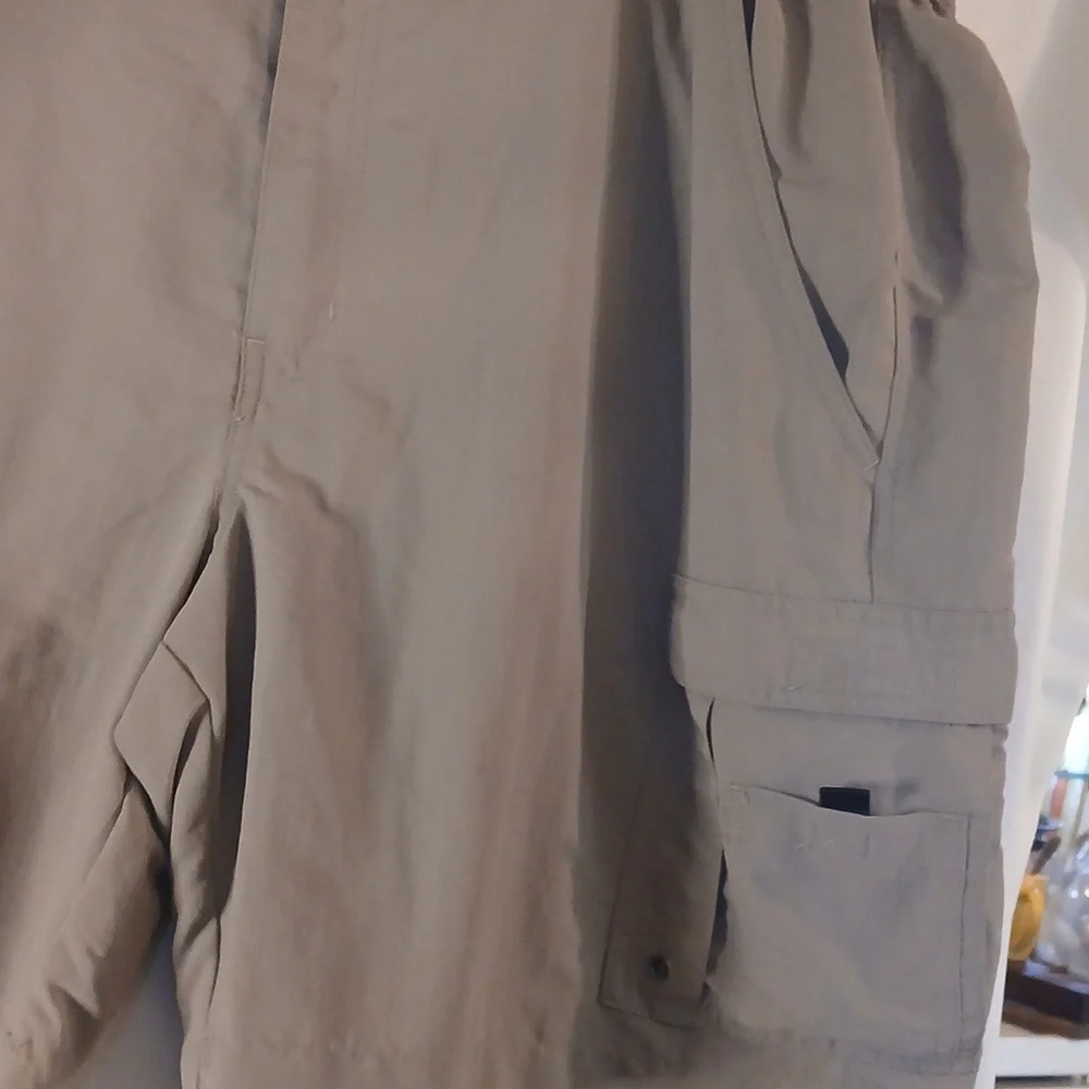 World Wide Sportsman Mens Recycled Eco Friendly Angler Fishing Shorts Sz 44